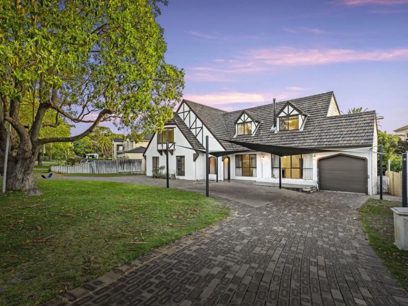 18 Nardina Crescent, Dalkeith