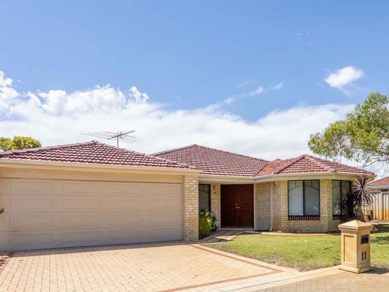 11 Yandella Promenade, Tapping