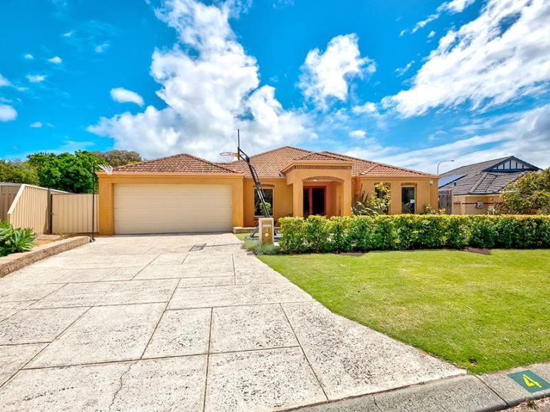 4 Wonil Crescent, Dalyellup WA 6230