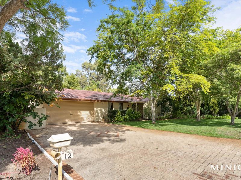 12 Grenadier  Drive, Thornlie