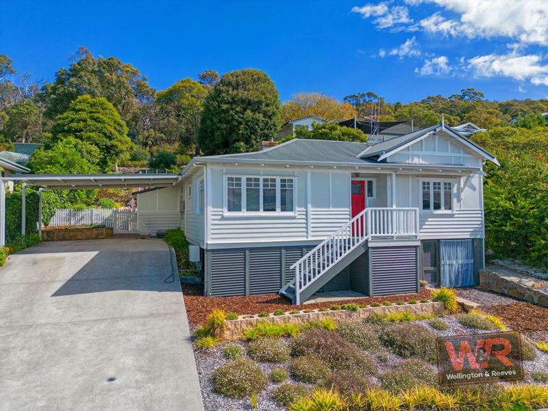9 Serpentine Crescent, Mount Melville