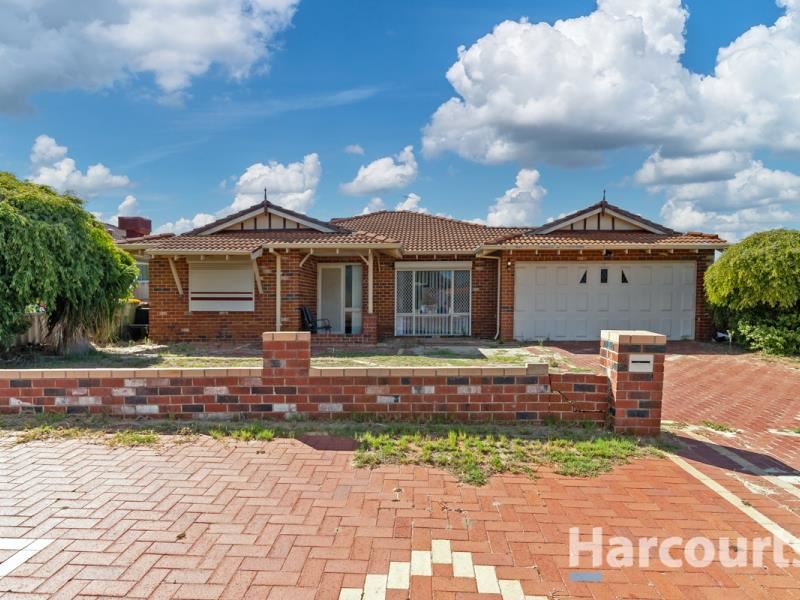 54 Redcliffe Avenue, Marangaroo