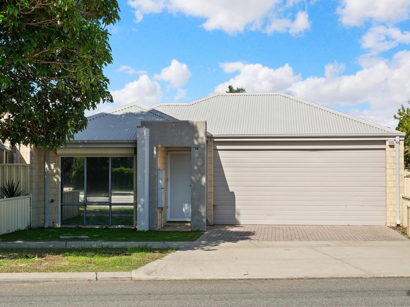 16 Belvidere Street, Belmont