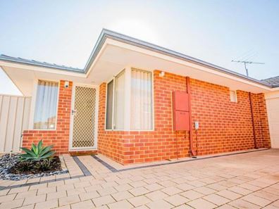 15C Milford Way, Nollamara WA 6061