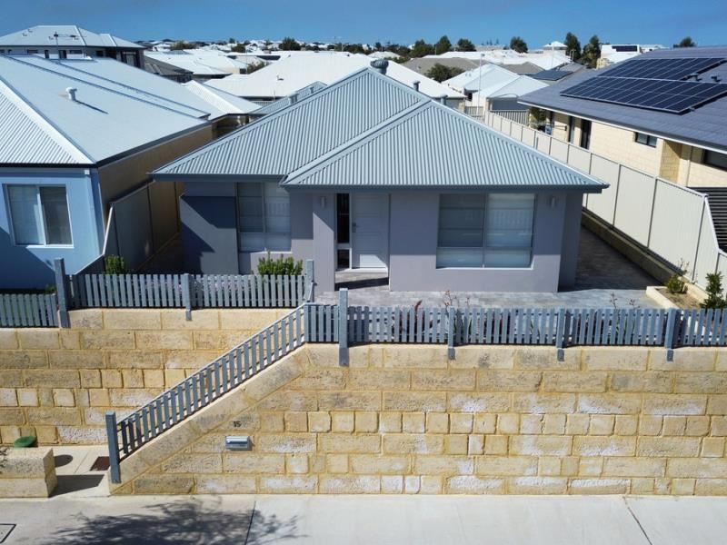 15 Sounding Avenue, Alkimos
