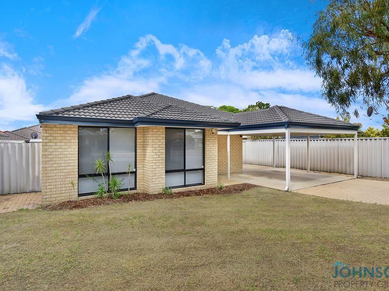 33 Grand Parade, Redcliffe
