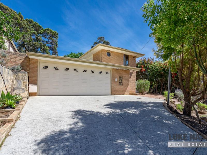 26 Amethyst Crescent, Mount Richon