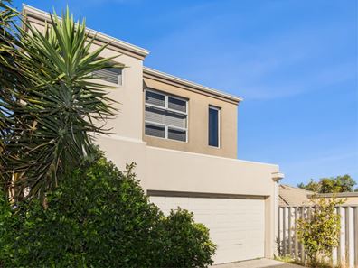 4/4 Rotherfield Road, Westminster WA 6061