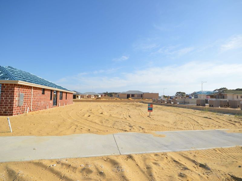 24 Ballidu Road, Dawesville