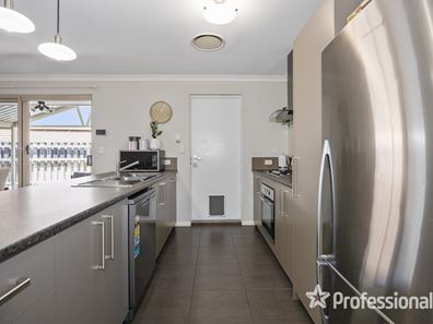 40 Bendora Turn, Ellenbrook WA 6069