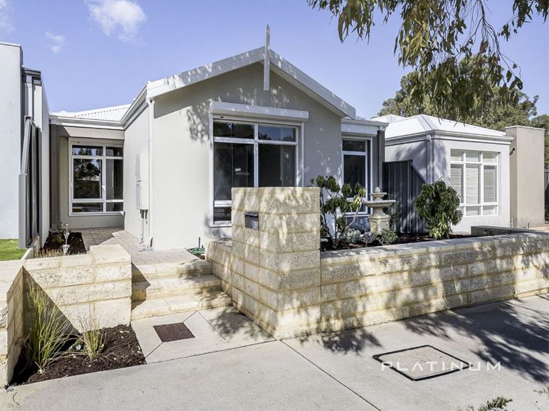 28 Greenside Drive, Yanchep WA 6035