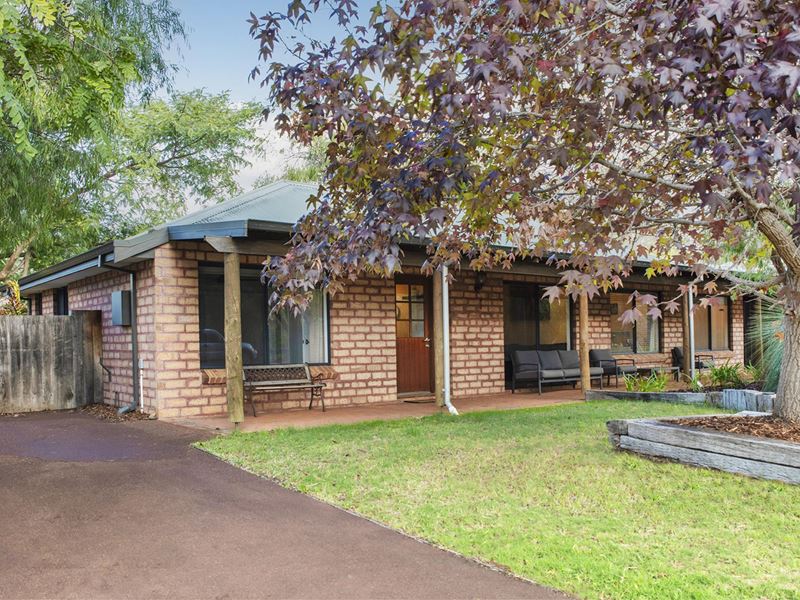 2 Boom Close, Dunsborough WA 6281