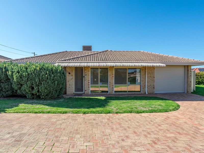 2/17 Attfield Street, Maddington WA 6109