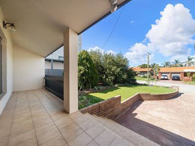 6 Colleran Way, Booragoon WA 6154