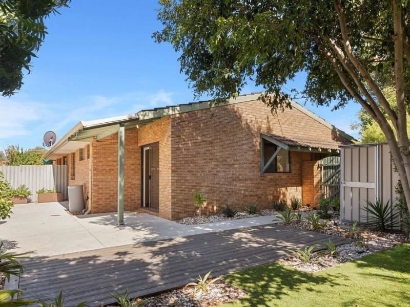 1/22-24 Hindmarsh Avenue, Yokine