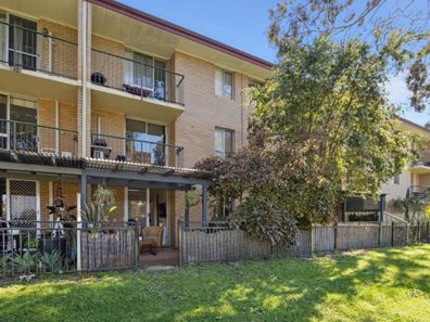 26/2 Bardon Place, Maylands WA 6051