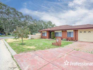 2 Solva Place, Seville Grove WA 6112