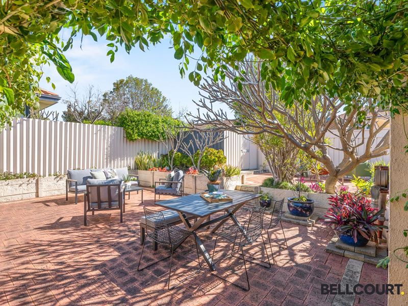 2/3 Ruth Street, Como