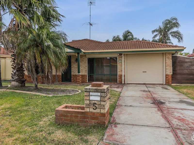 5 Bree Close, Atwell WA 6164