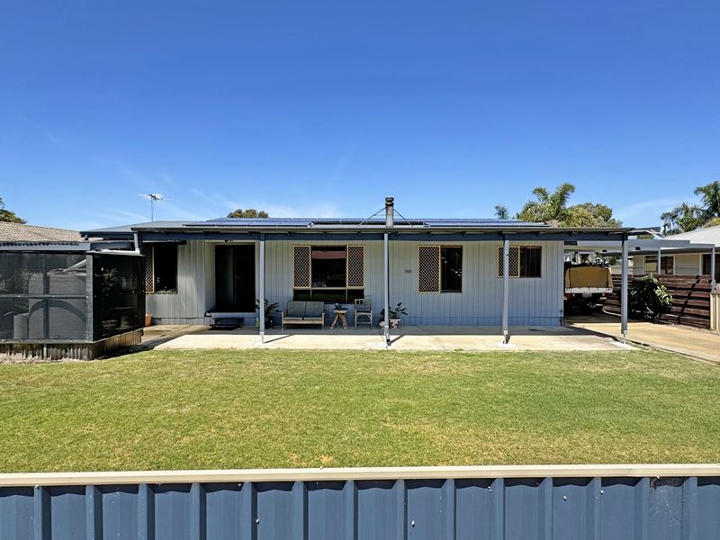9 Walnut Grove, Castletown