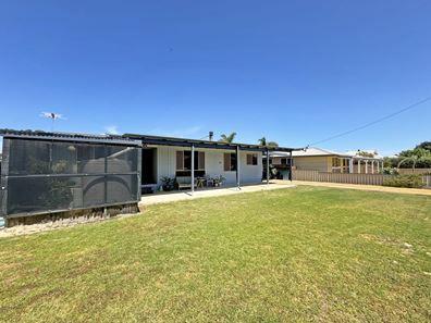 9 Walnut Grove, Castletown WA 6450