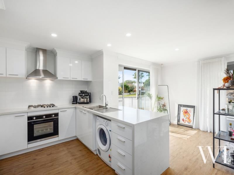 23/19 Coode Street, Fremantle