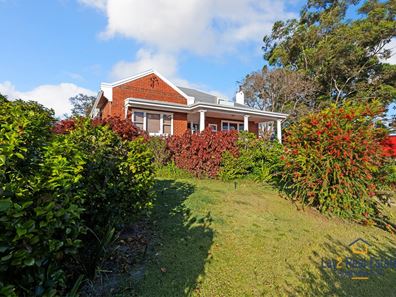 2 Grand Promenade, Bayswater WA 6053