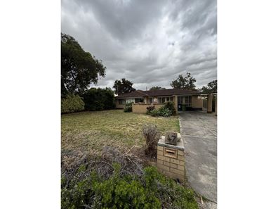 47 Lester Drive, Thornlie WA 6108