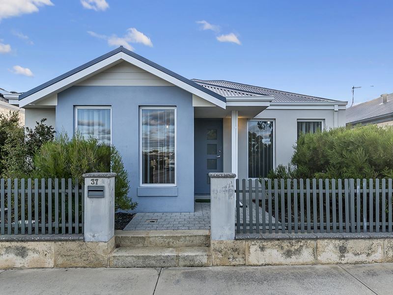 37 Bluebird Street, Wellard WA 6170