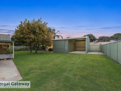 26 Charm Way, Atwell WA 6164