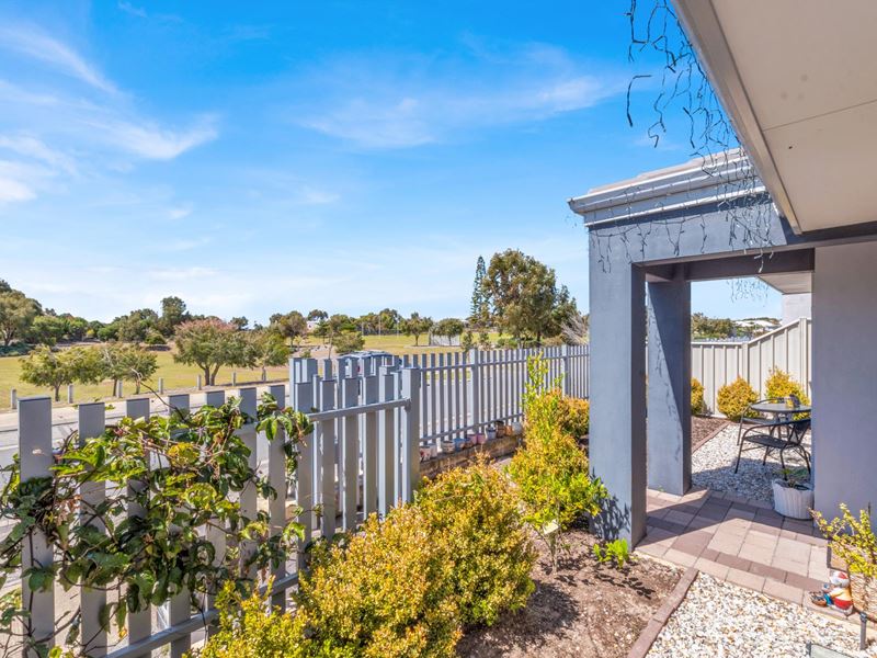 34 Mallina Crescent, Golden Bay WA 6174