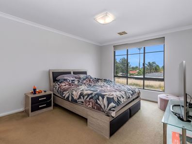 5/39 Edinburgh  Road, Forrestfield WA 6058