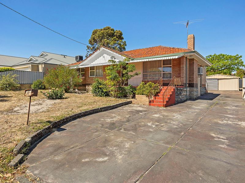 10 Schacht Court, Myaree WA 6154