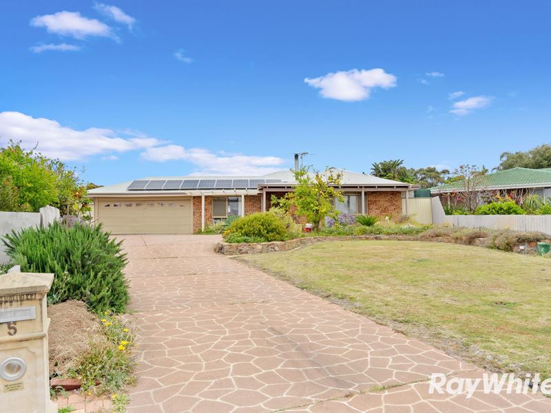 5 Talwood Place, Halls Head WA 6210