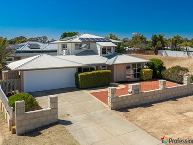 188 Mclarty Road, Halls Head WA 6210