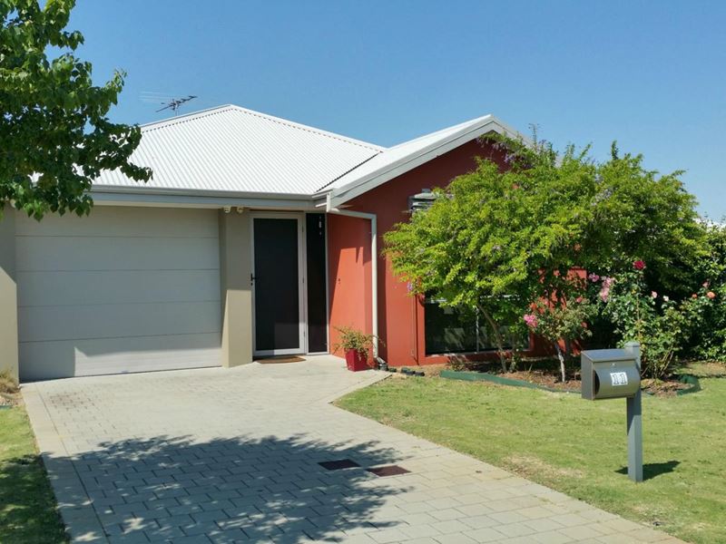 11 Lennox Link, Coolbellup WA 6163