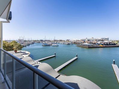 52/2 The Palladio, Mandurah WA 6210