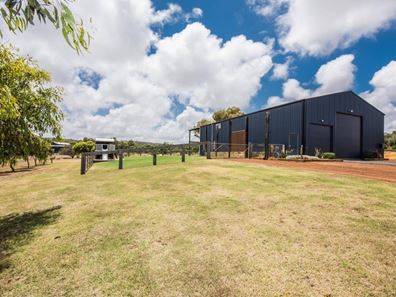 5 Brockman Close, Moresby WA 6530