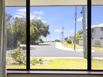 286 Marine Terrace, Geographe WA 6280