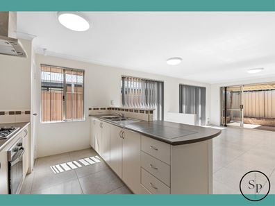 6 Menna Brace, Greenfields WA 6210
