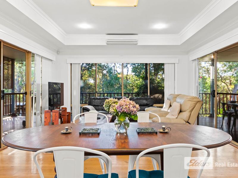 2 McWhae Drive, Spencer Park