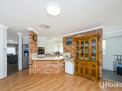14A Colony Court, Thornlie WA 6108