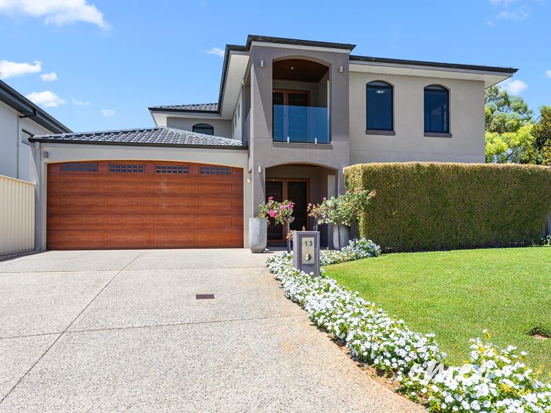 13 Nemagold Grove, Coogee