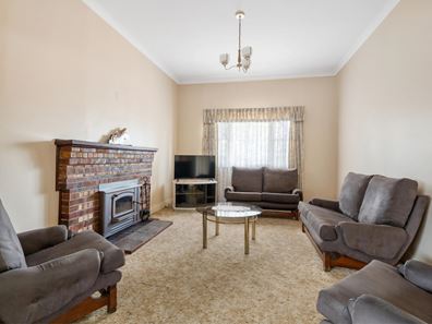 94 Campbell Street, Lamington WA 6430