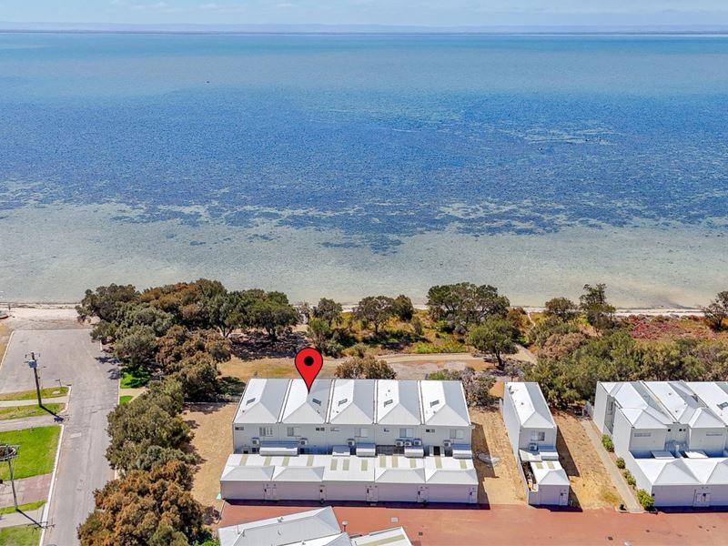 19/15 Kardan Loop, Falcon