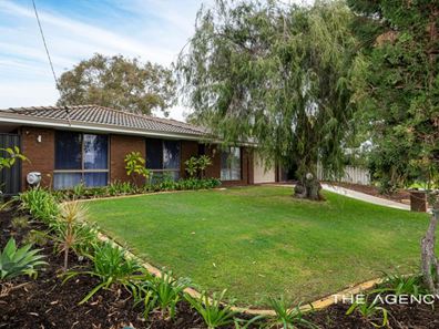 38 Macquarie Avenue, Padbury WA 6025