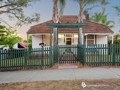 3 Grand Promenade, Bayswater WA 6053