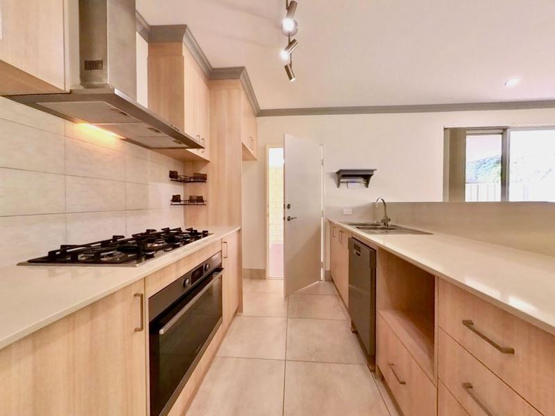 64 Joiner Street, Melville