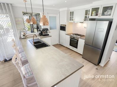 7 Emden Lane, Currambine WA 6028