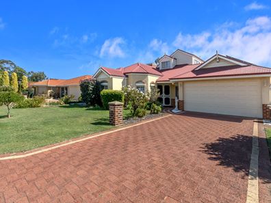 14 Ashridge Turn, Canning Vale WA 6155